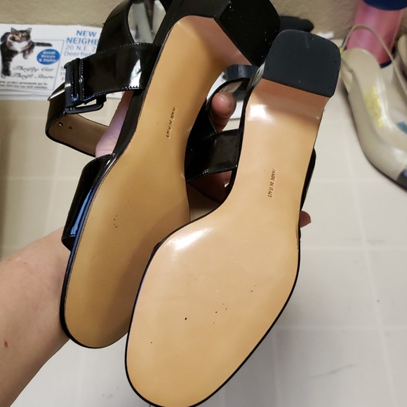 Ferragamo Shoes - Picture 2 of 3